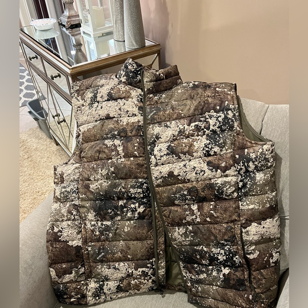 NWOT True Timber Strata men’s camo vest